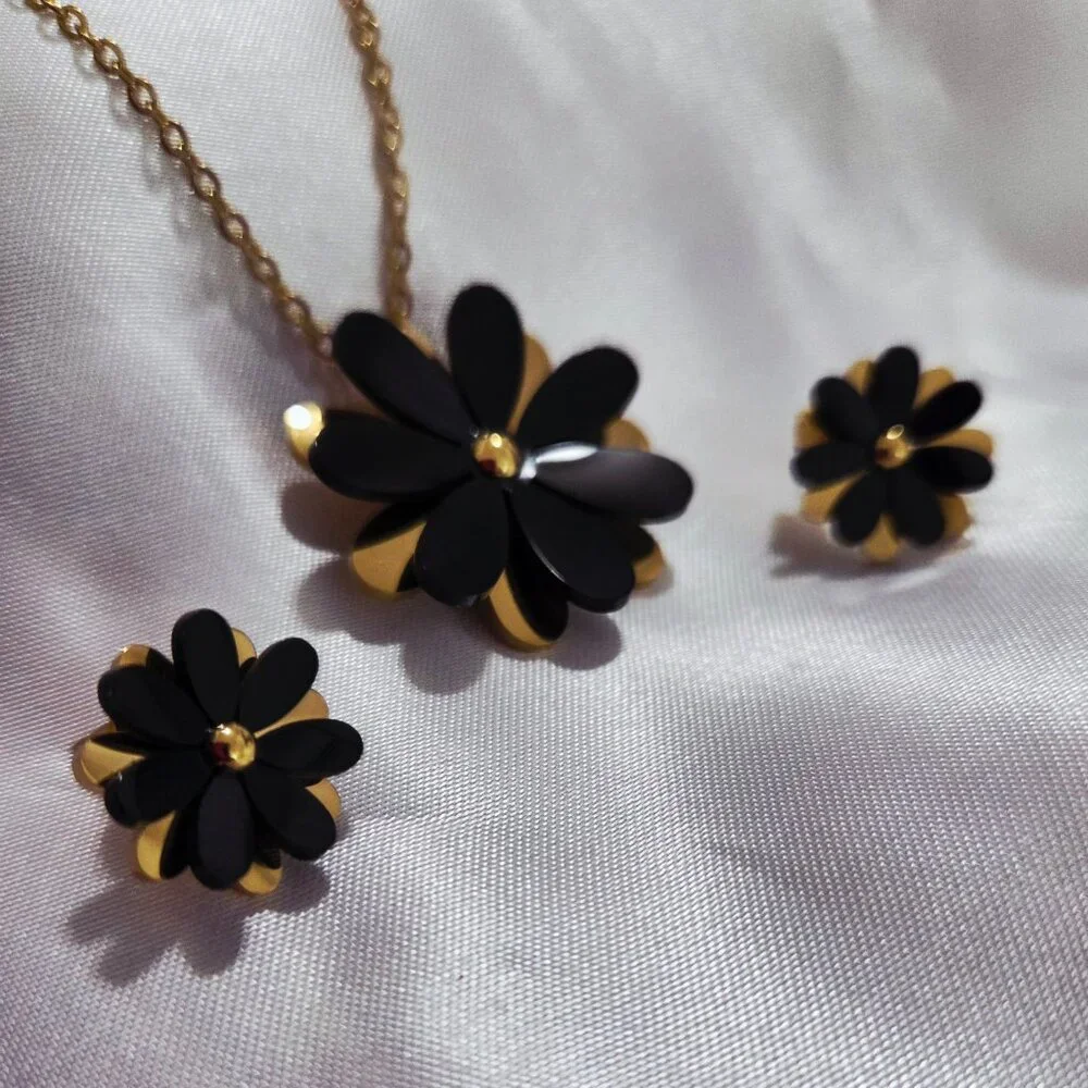 18K Gold Plated Necklace and Earrings Women's Jewelry Set